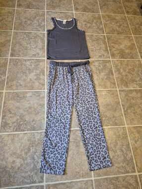 Lucky Brand Gray Tank Top and Leopard Print Pajama Pants Set Size Small